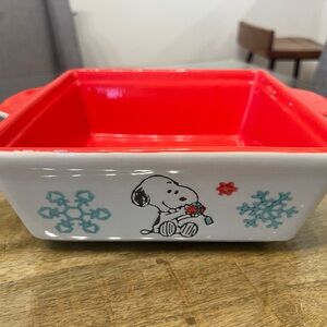 Peanuts Snoopy Ceramic Square baking Dish - Red Interior